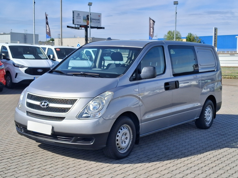 Hyundai H-1, 2011