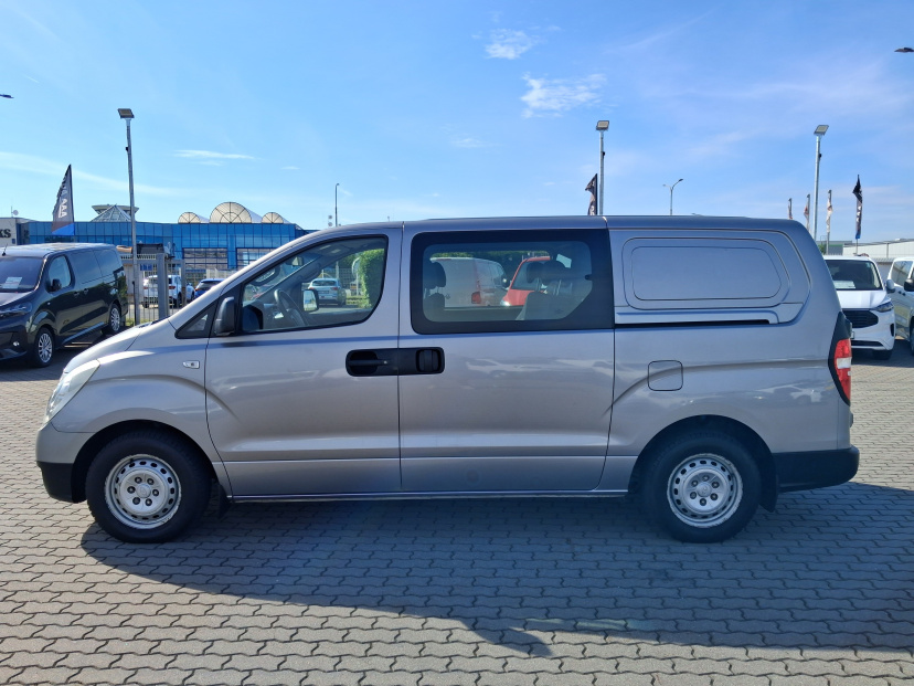 Hyundai H-1, 2011