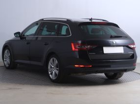 Škoda Superb - 2016