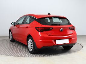 Opel Astra - 2016