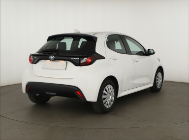 Toyota Yaris - 2024
