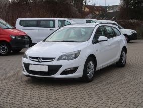 Opel Astra - 2015