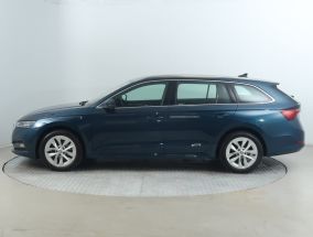 Škoda Octavia - 2022
