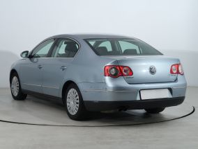 Volkswagen Passat - 2007