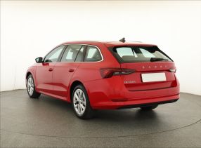 Škoda Octavia - 2023