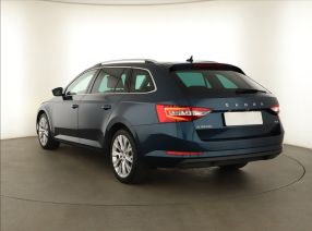 Skoda Superb - 2019