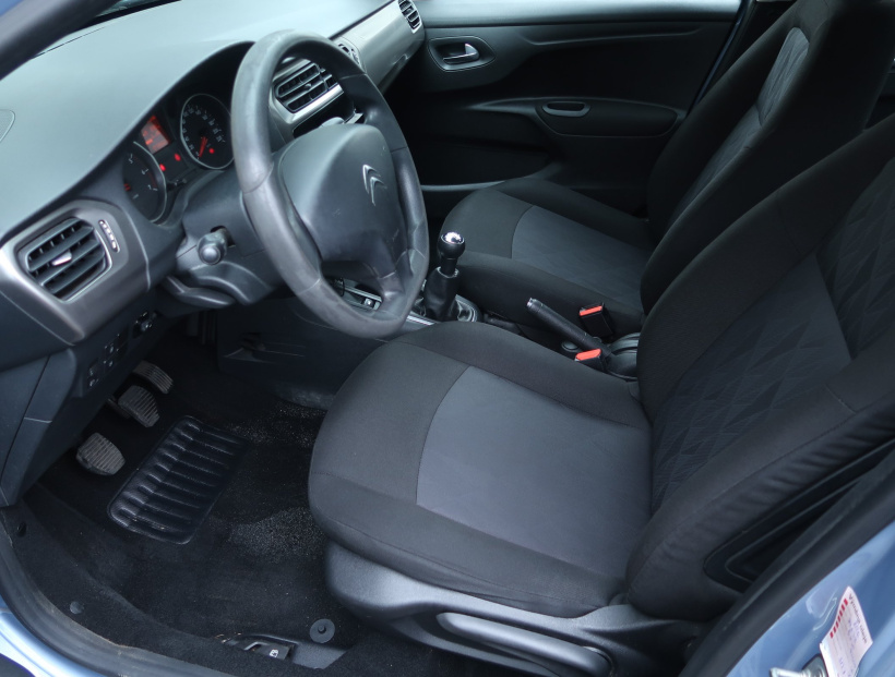 Citroen C-Elysee, 2013