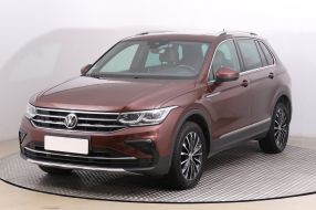 Volkswagen Tiguan - 2020