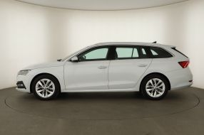 Skoda Octavia - 2023