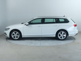 Volkswagen Passat - 2020