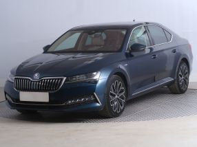 Škoda Superb - 2021