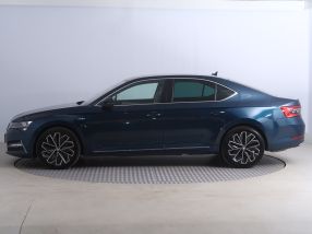 Škoda Superb - 2021