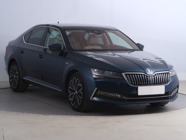 Škoda Superb 2021