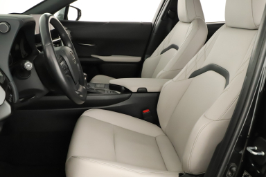 Lexus UX - 2023