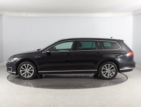 Volkswagen Passat - 2015