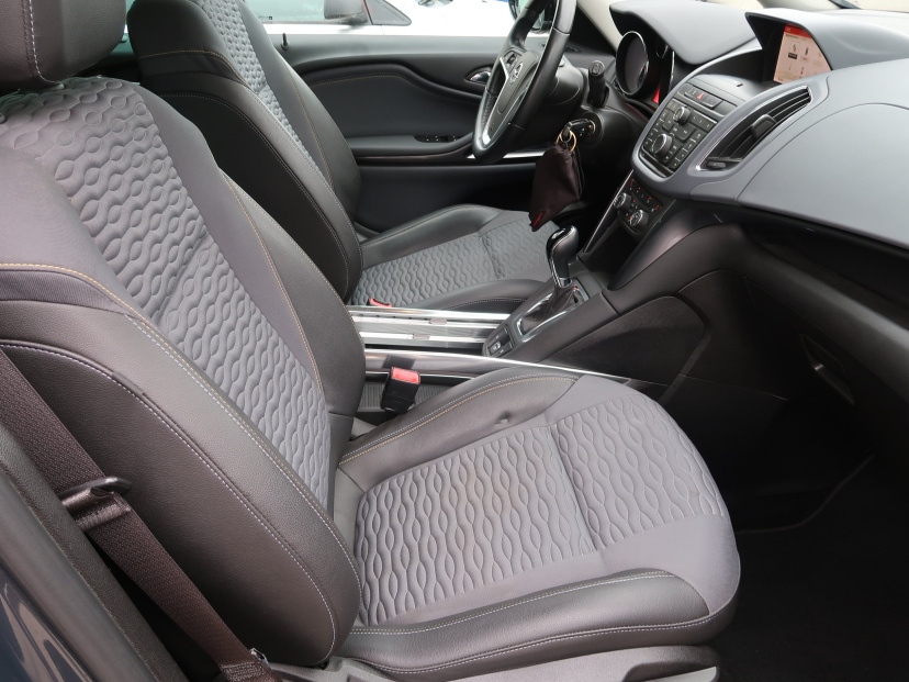 Opel Zafira, 2014