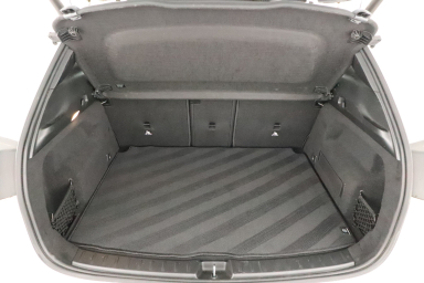 Mercedes-Benz GLA - 2023