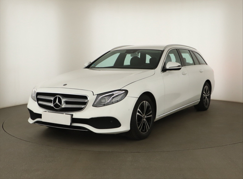 Mercedes-Benz E, 2017
