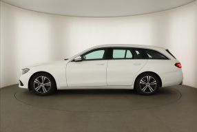 Mercedes-Benz E - 2017