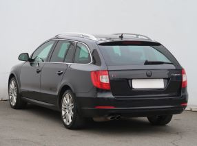 Škoda Superb - 2010