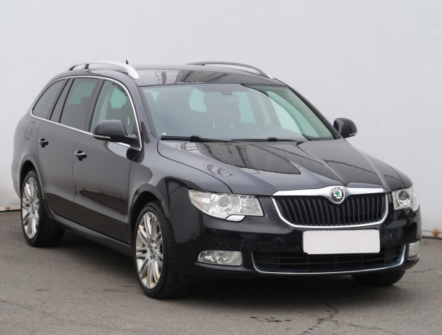 Škoda Superb 2010