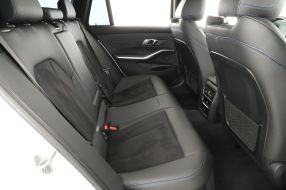 BMW 3 - 2023