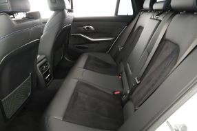 BMW 3 - 2023
