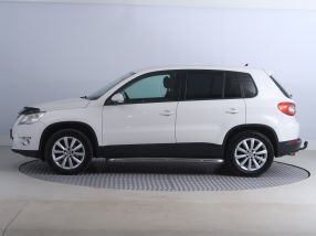 Volkswagen Tiguan - 2011