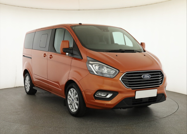 Ford Tourneo Custom 2019