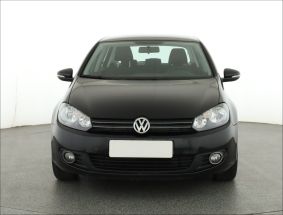 Volkswagen Golf - 2010