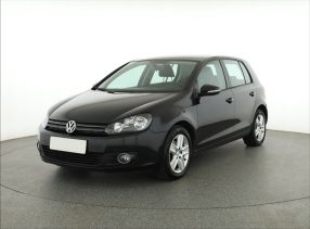 Volkswagen Golf - 2010