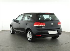 Volkswagen Golf - 2010