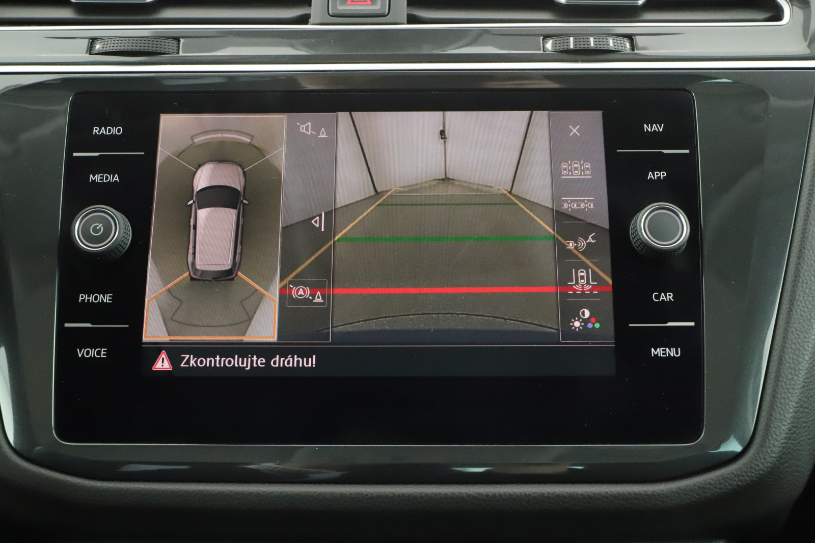 Volkswagen Tiguan - 2017