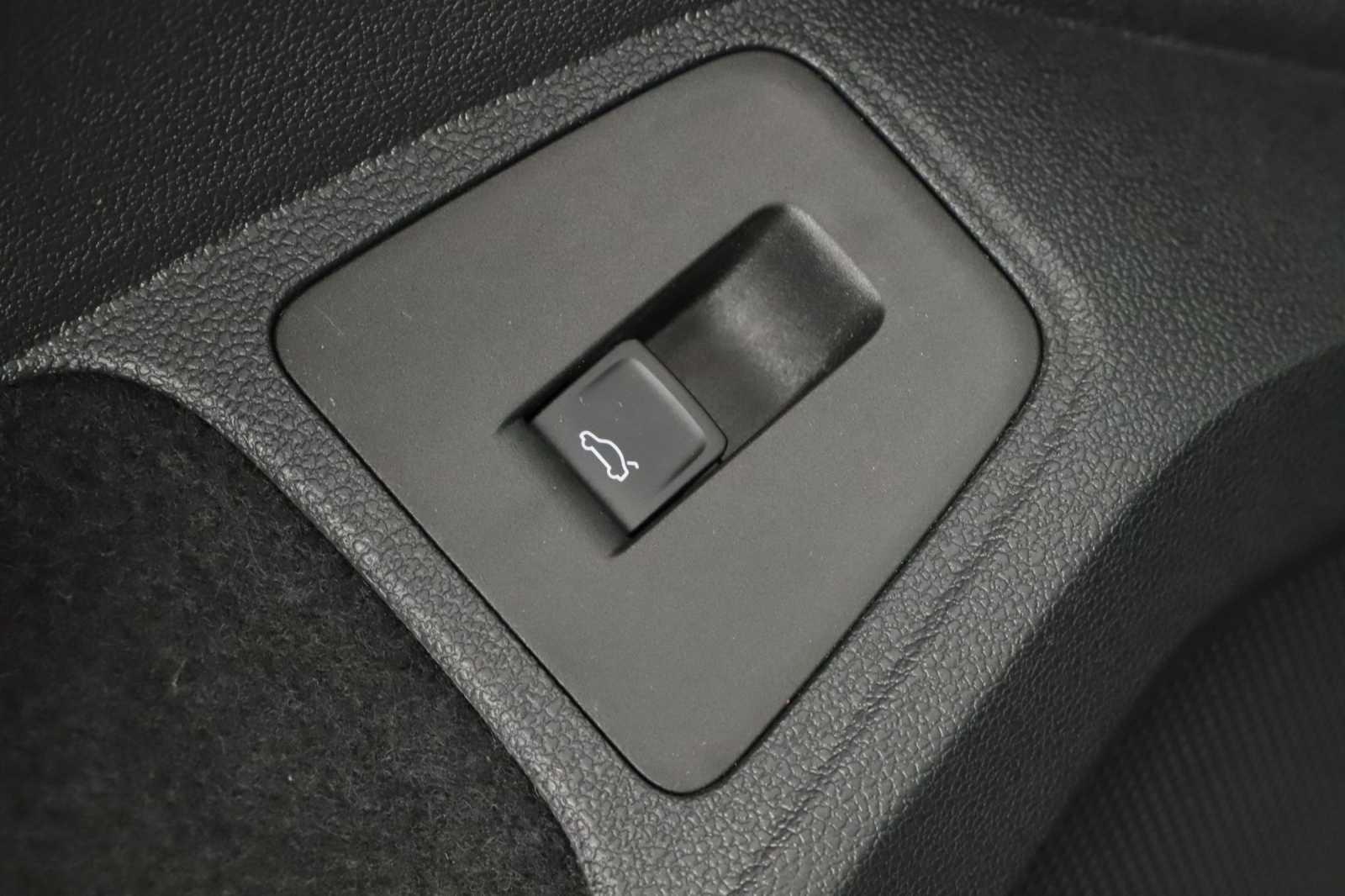 Volkswagen Tiguan - 2017