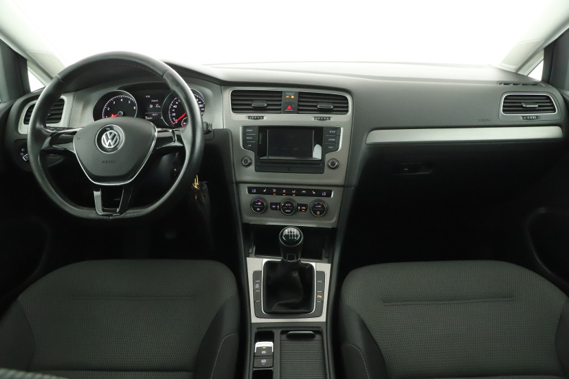 Volkswagen Golf, 2015