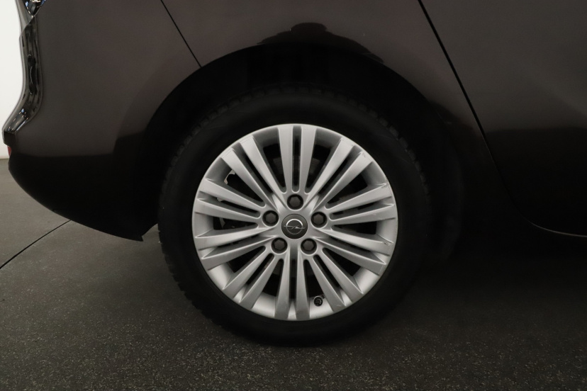 Opel Zafira Tourer, 2016