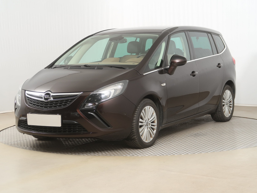Opel Zafira Tourer, 2016