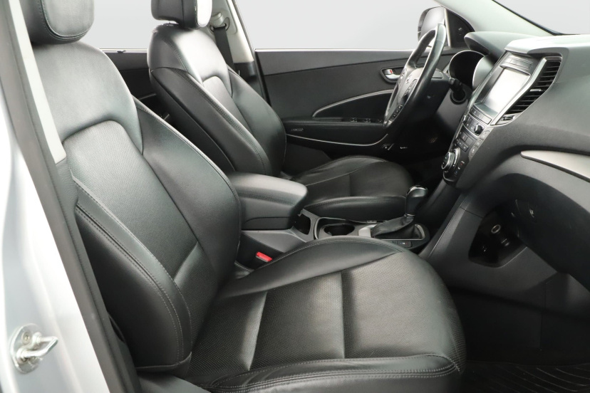 Hyundai Grand Santa Fe, 2016