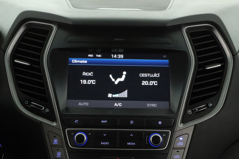 Hyundai Grand Santa Fe, 2016