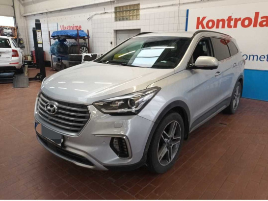 Hyundai Grand Santa Fe