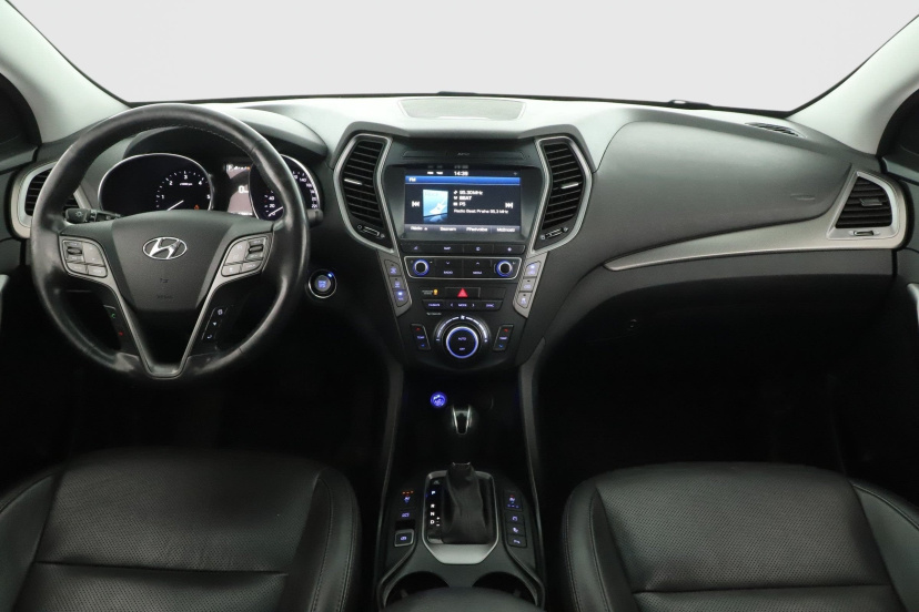 Hyundai Grand Santa Fe, 2016