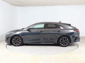 Kia ProCeed - 2021