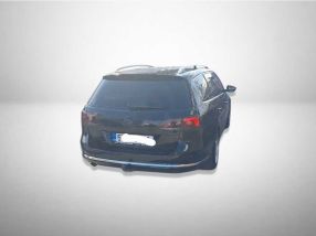 Volkswagen Passat - 2011