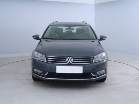 Volkswagen Passat - 2012