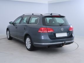 Volkswagen Passat - 2012