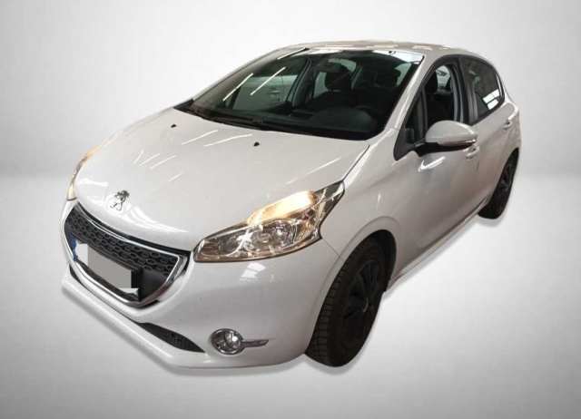 Peugeot 208 2015