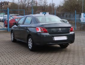 Peugeot 301 - 2013