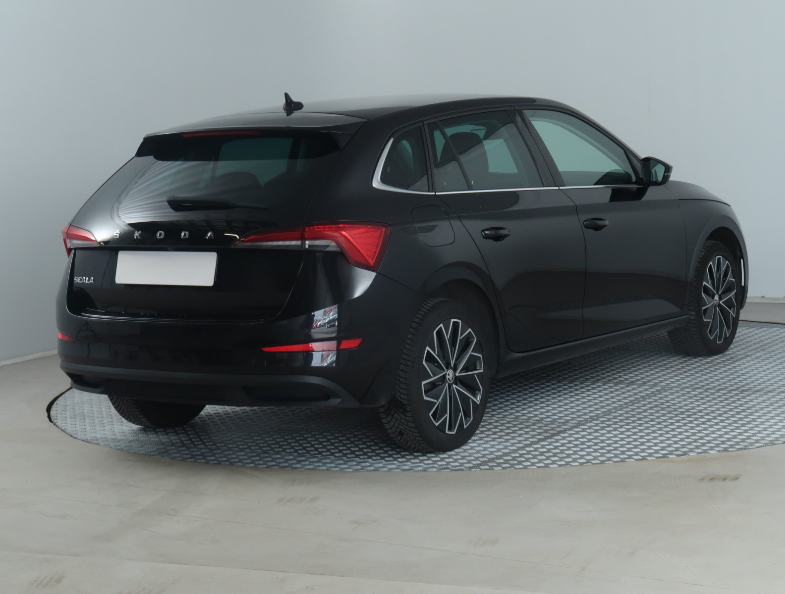 Škoda Scala - 2021