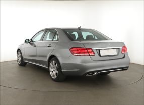 Mercedes-Benz E - 2014
