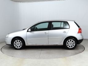 Volkswagen Golf - 2005
